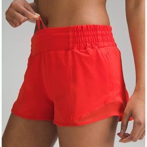 LuluLemon Hotty Hot Shorts 2.5”